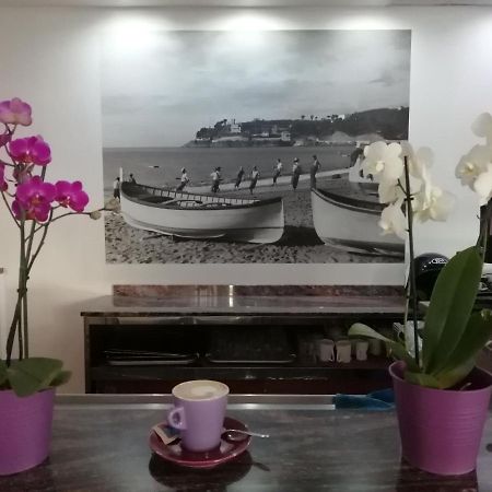Hotel San Nazario Варацце Екстер'єр фото