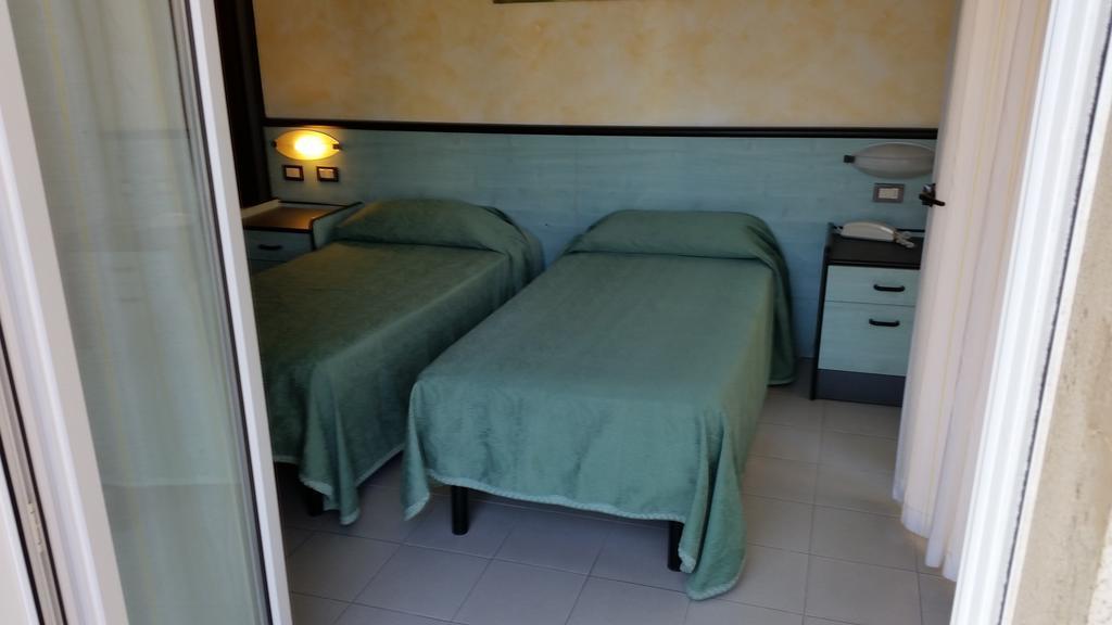 Hotel San Nazario Варацце Номер фото